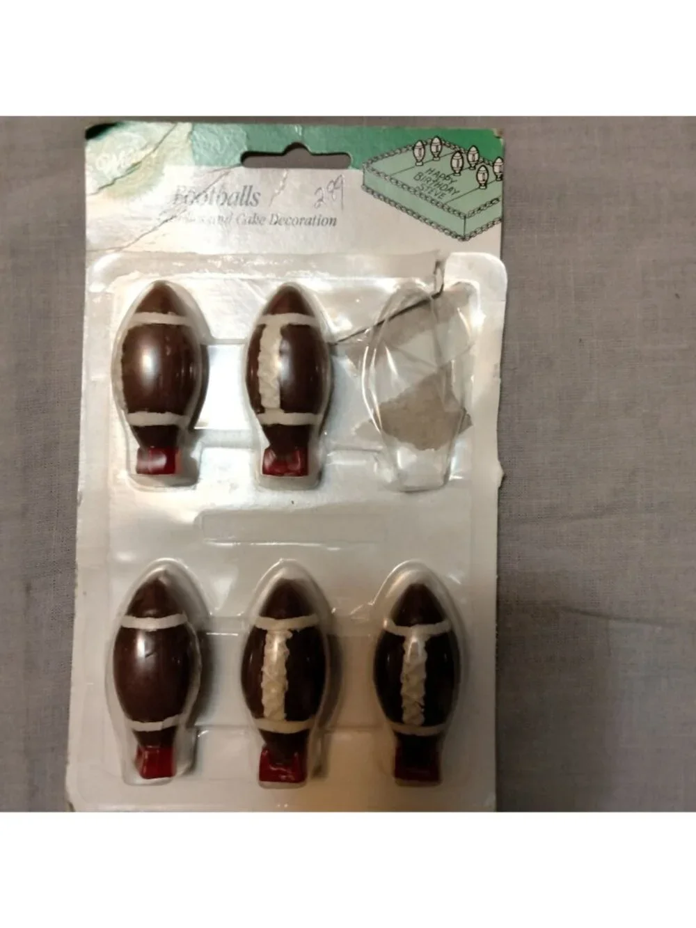 Wilton 5 Football Candles Cake Decoration